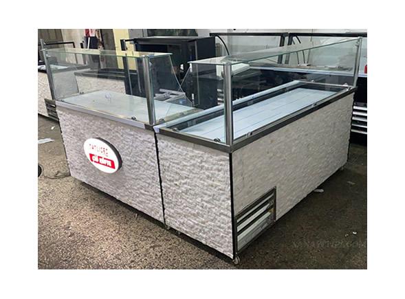 Çiğ Köfte Dolabı Ve Tezgahı