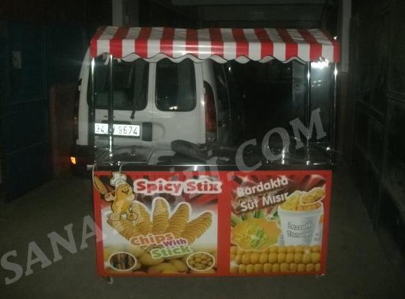 Çubukta Patates  Bardakta Mısır Standı