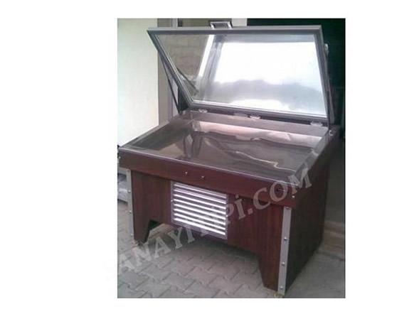 Ahşap Görünümlü Balık Dolabı