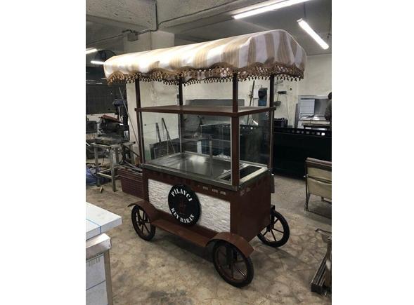 Kahverengi Pilav Arabası