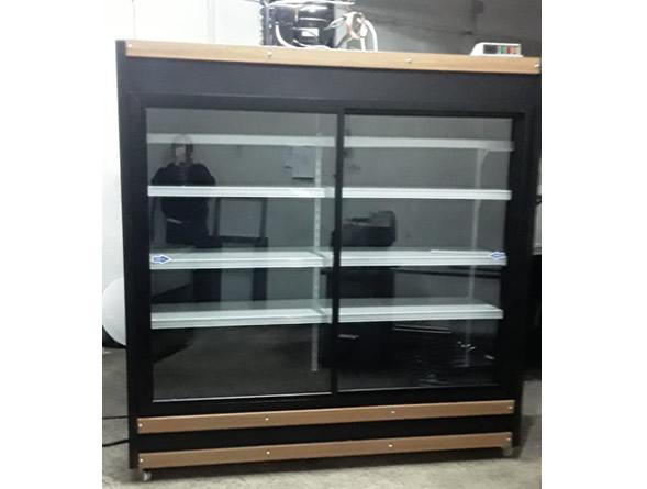 Mobilya Dekorlu Dik Tip Sütlük Dolabı