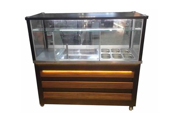 Pilav Ve Sıcak Sunum Tezgahı