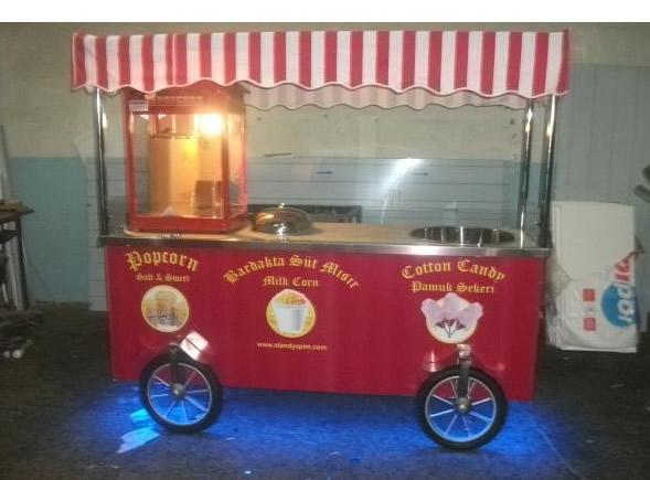 Popcorn ( patlamış mısır ) + pamuk şeker + bardakta mısır seyyar arabası