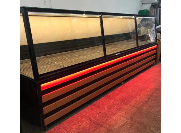 Yatık Mobilyalı Kasap Reyon dolabı